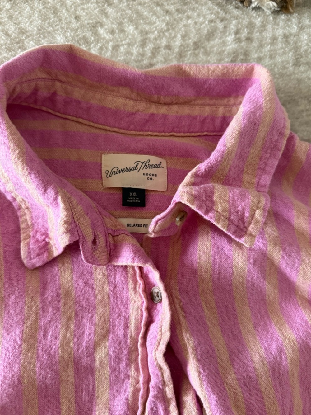 Universal Thread Linen Button Up - Picture 3 of 4